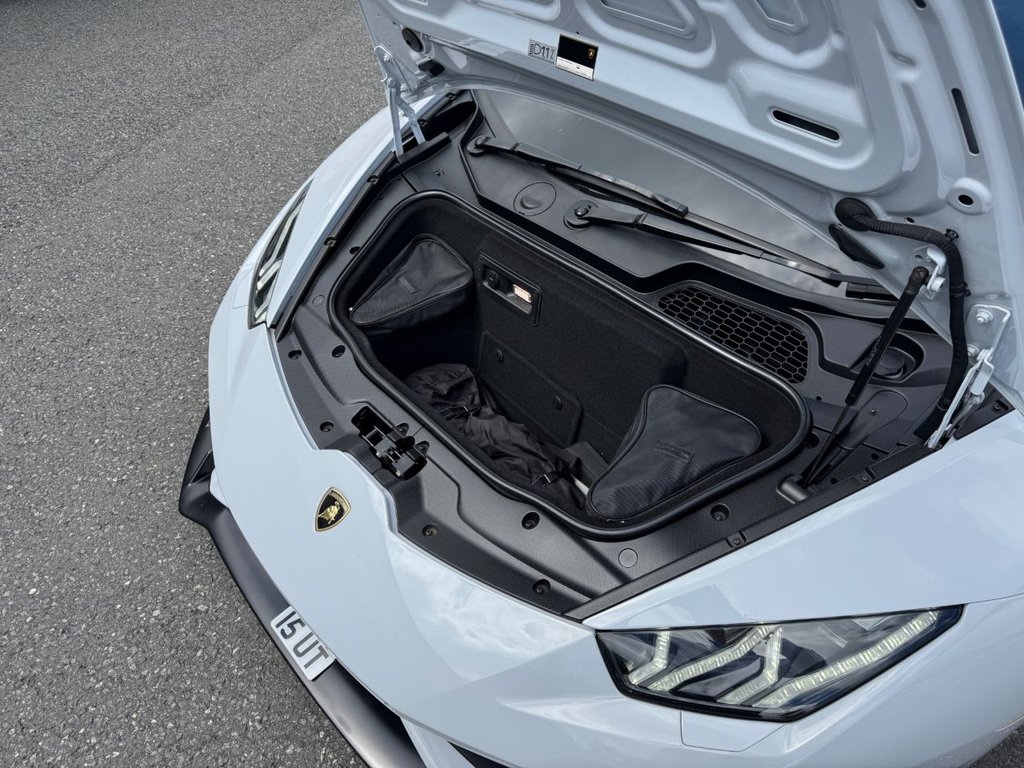 Used Lamborghini Huracan 2017 for sale - 76368004: Photo 22