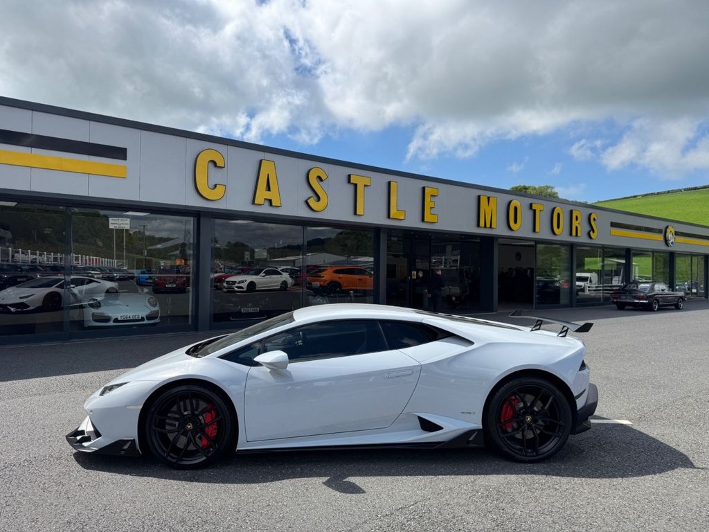 Used Lamborghini Huracan 2017 for sale - 76368004: Photo 3