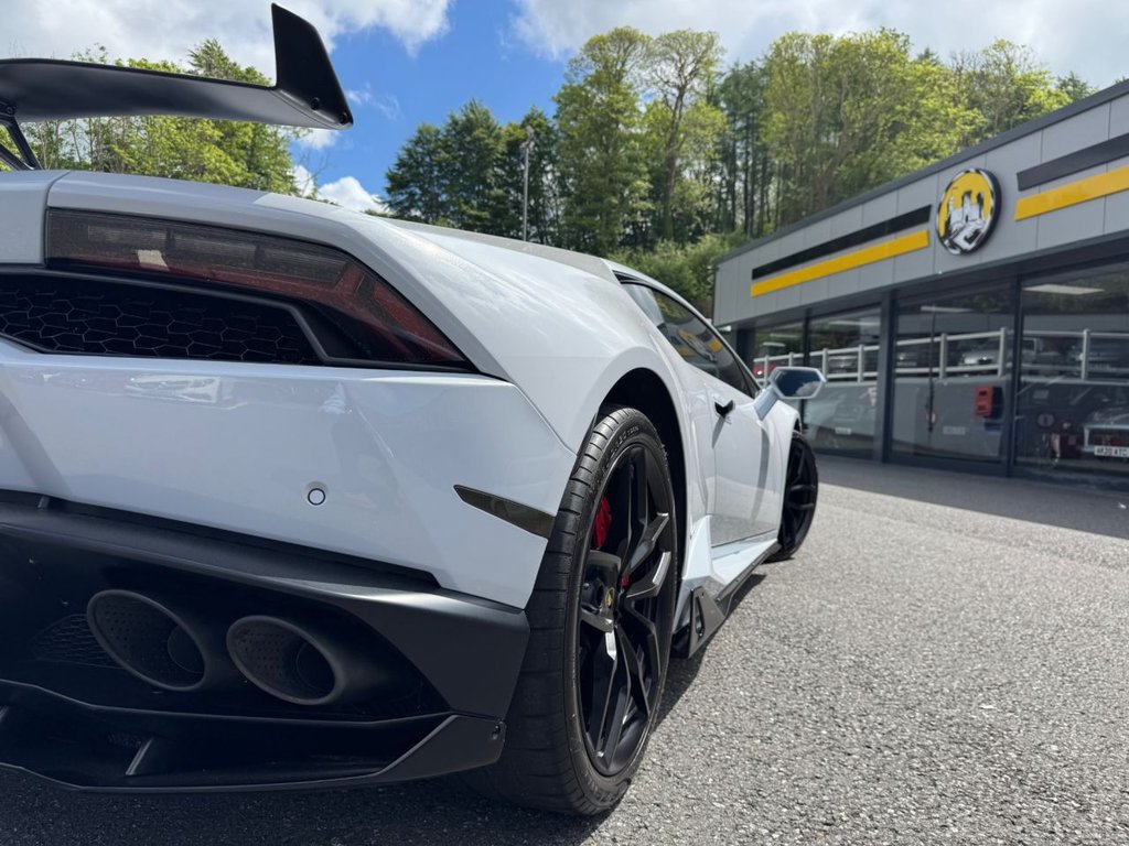 Used Lamborghini Huracan 2017 for sale - 76368004: Photo 33