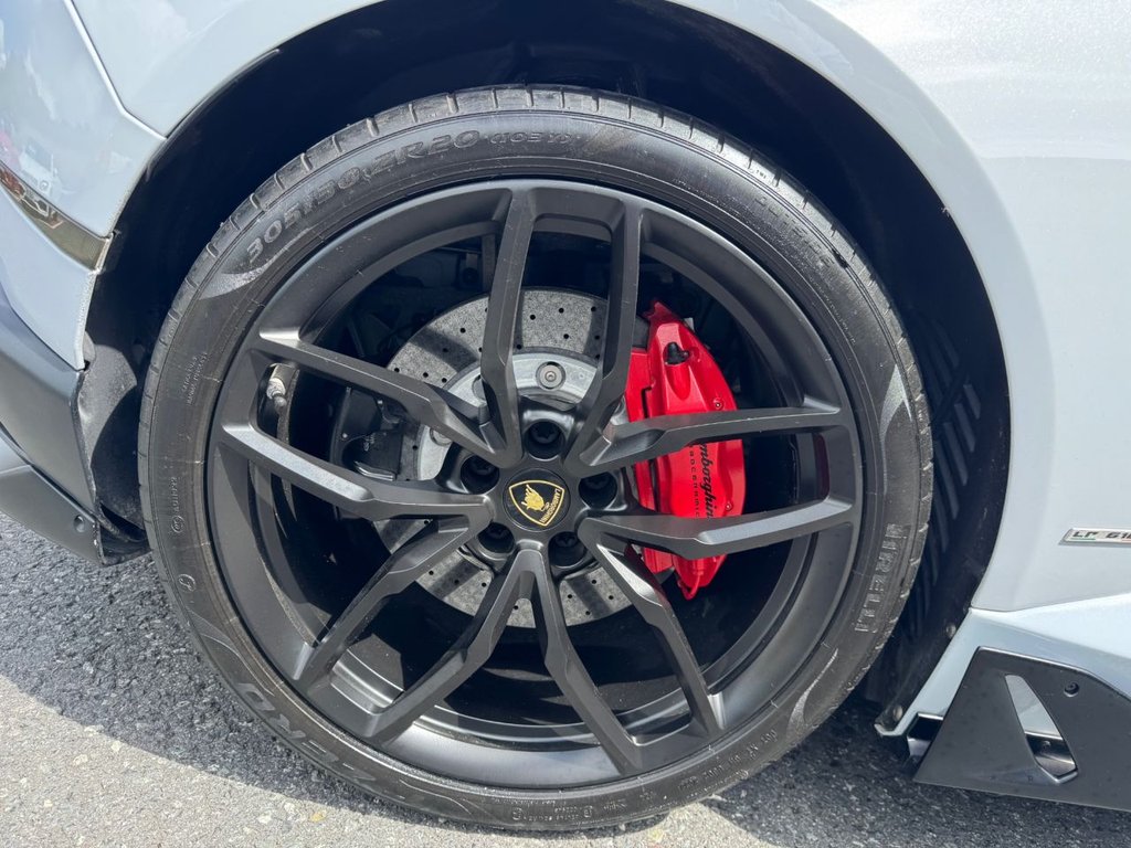 Used Lamborghini Huracan 2017 for sale - 76368004: Photo 42