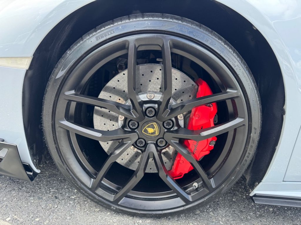 Used Lamborghini Huracan 2017 for sale - 76368004: Photo 44
