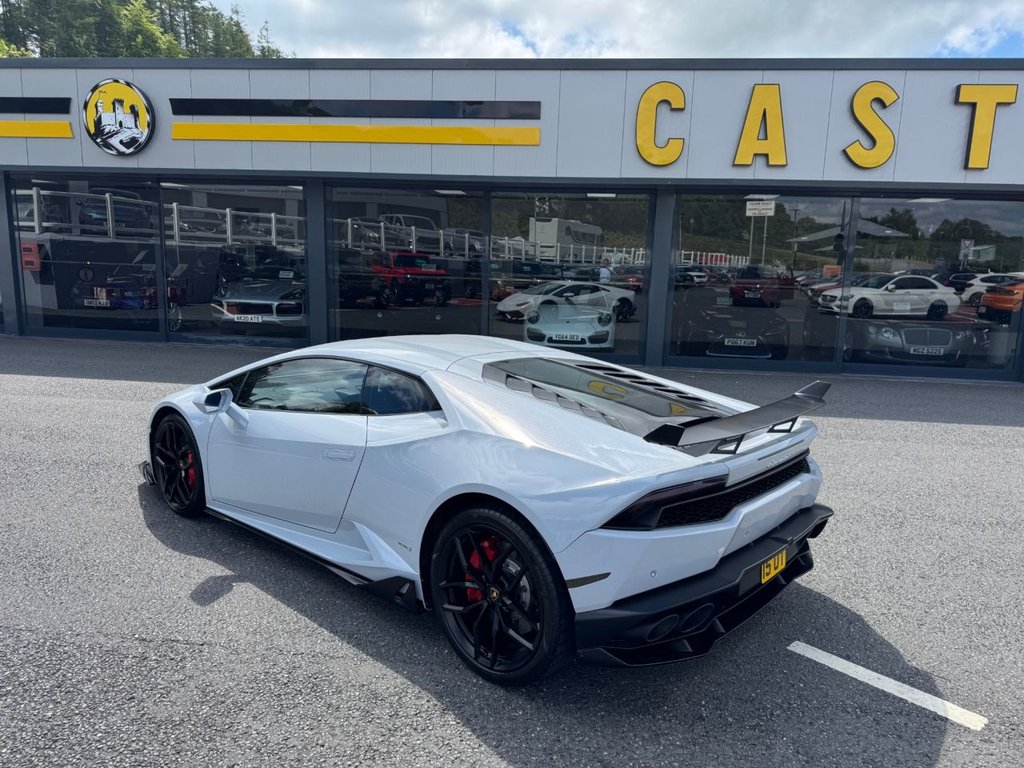 Used Lamborghini Huracan 2017 for sale - 76368004: Photo 5
