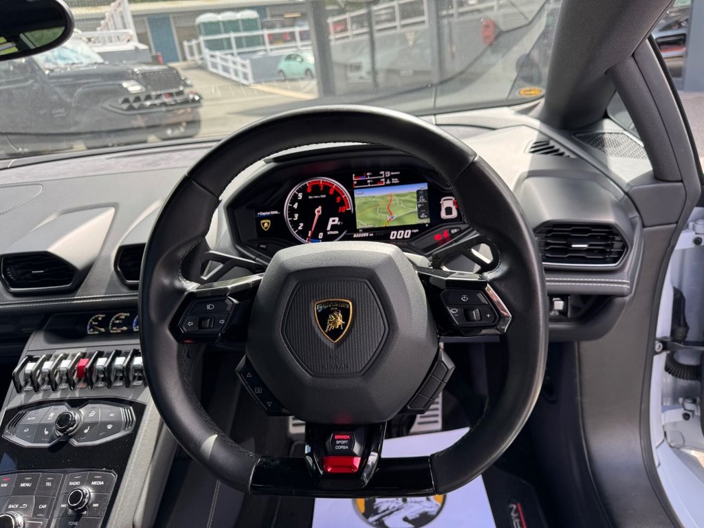 Used Lamborghini Huracan 2017 for sale - 76368004: Photo 9