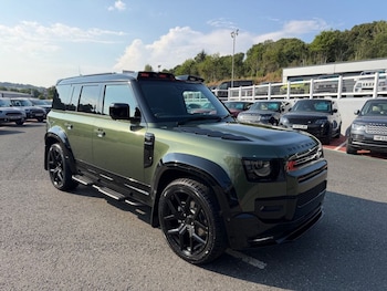 Used Land Rover Defender 110 2026 for sale - 79244509: Photo