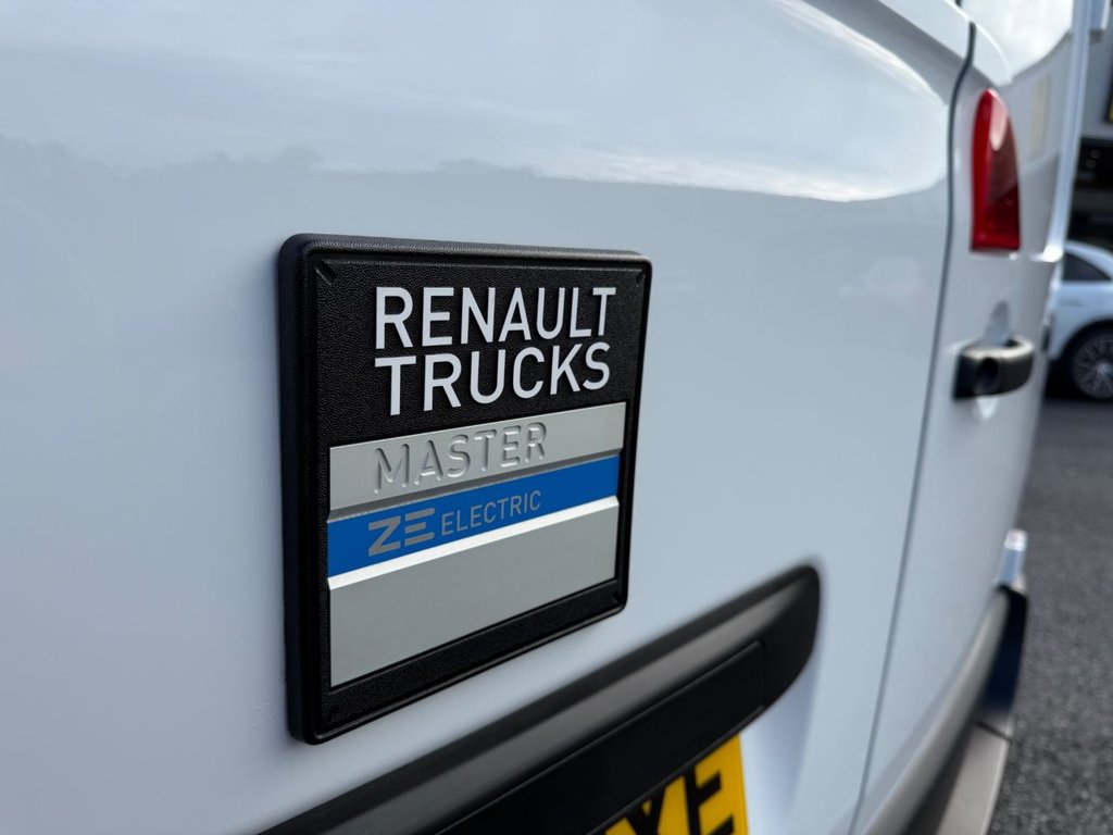 Used Renault Master 2023 for sale - 77806028: Photo 19