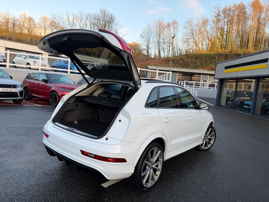 Used Audi RS Q3 2015 for sale - 76923146: Photo 17