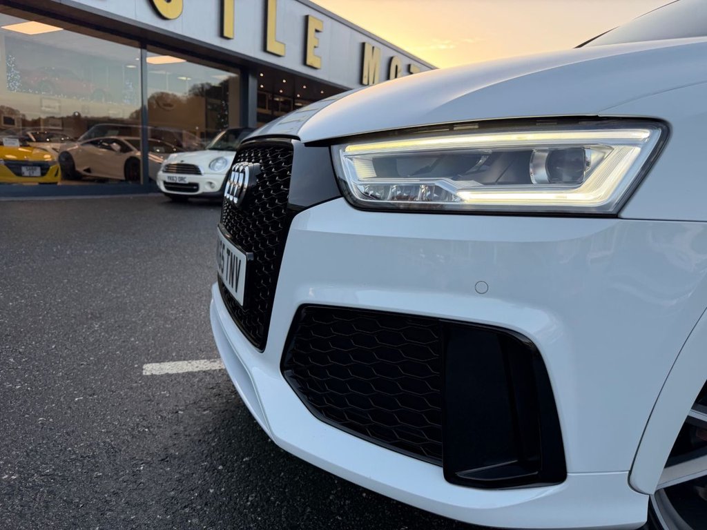 Used Audi RS Q3 2015 for sale - 76923146: Photo 31