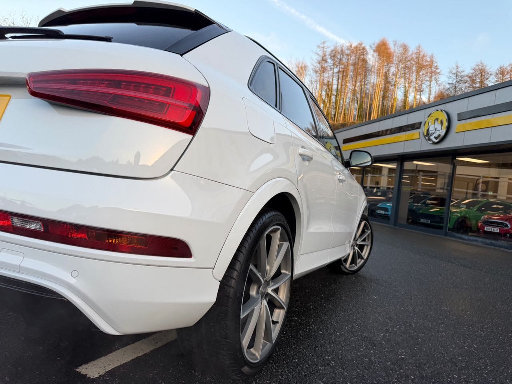 Used Audi RS Q3 2015 for sale - 76923146: Photo 34