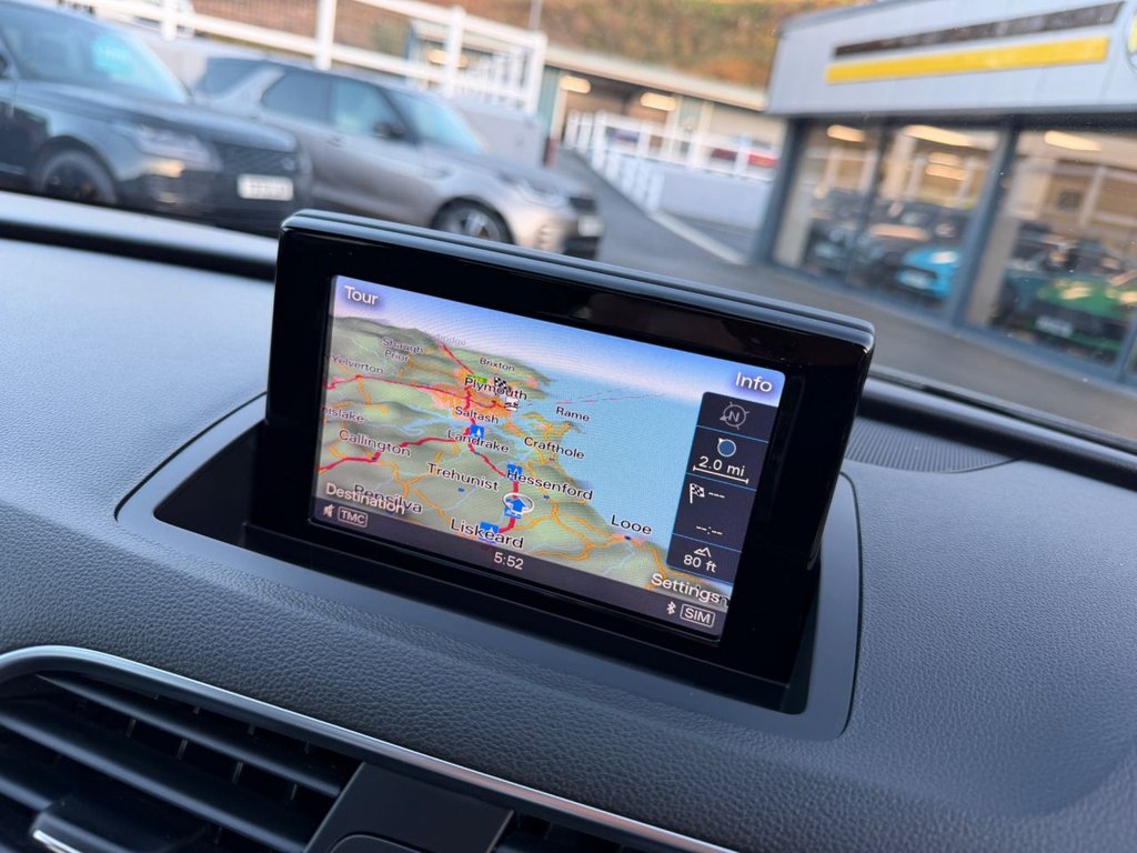 Used Audi RS Q3 2015 for sale - 76923146: Photo 40