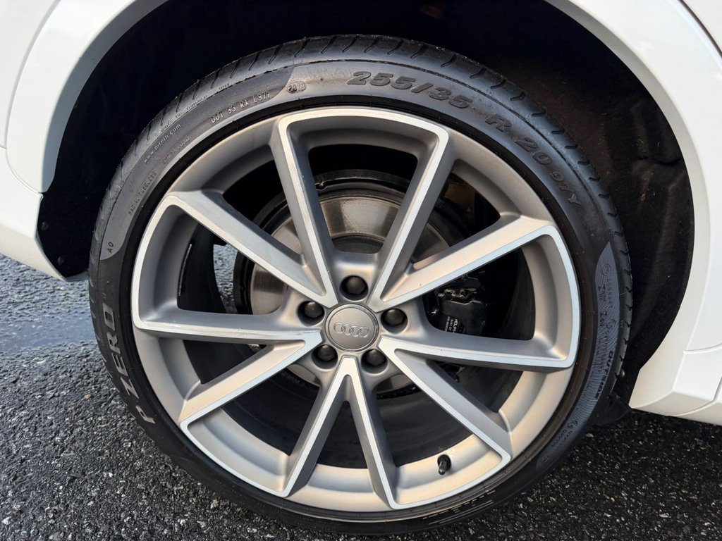 Used Audi RS Q3 2015 for sale - 76923146: Photo 44