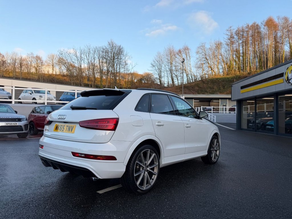 Used Audi RS Q3 2015 for sale - 76923146: Photo 6