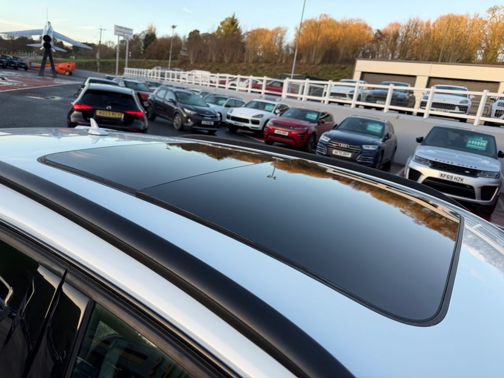 Used Audi RS Q3 2015 for sale - 76923146: Photo 8