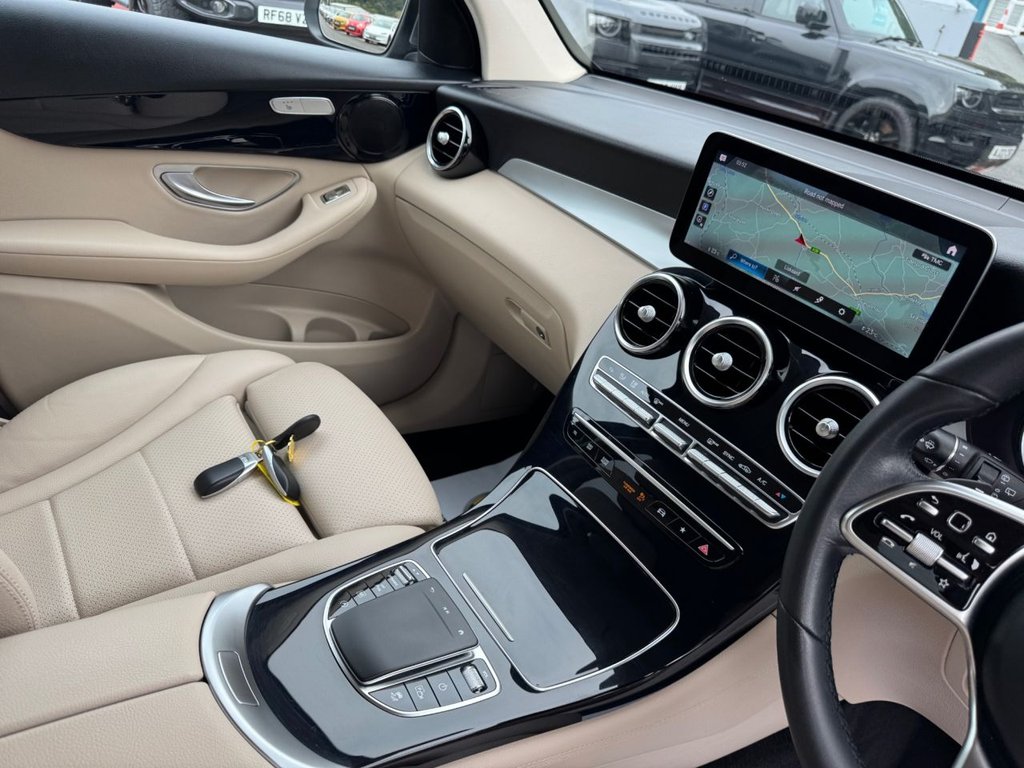 Used Mercedes-Benz GLC 2019 for sale - 75986550: Photo 11