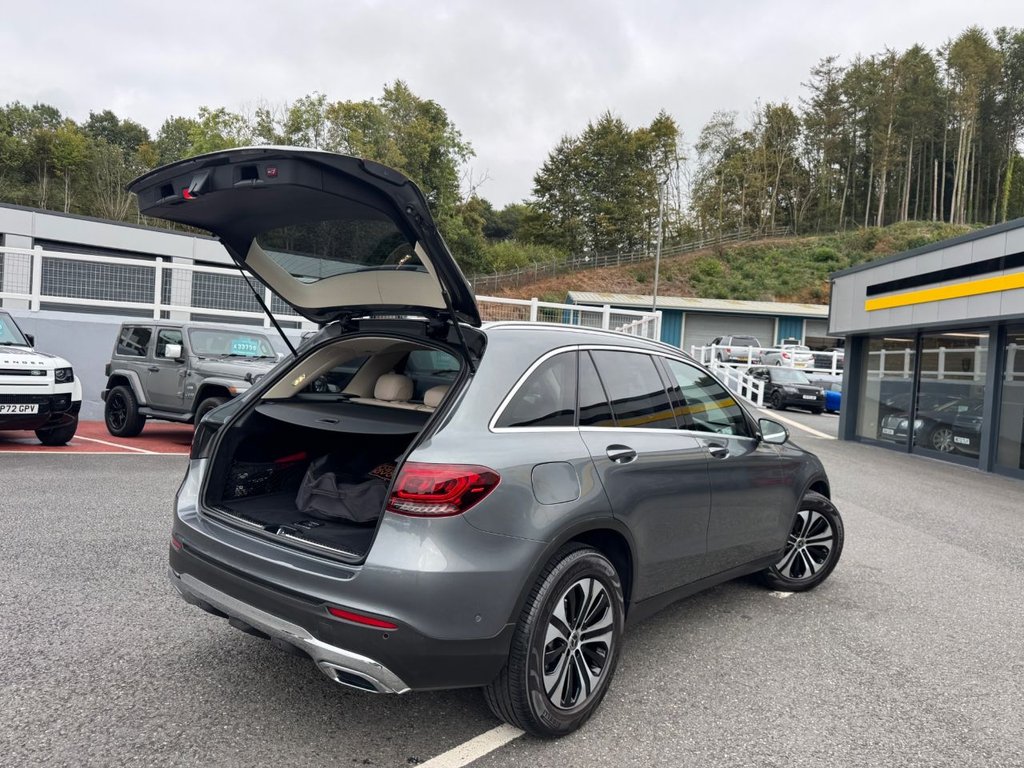 Used Mercedes-Benz GLC 2019 for sale - 75986550: Photo 15