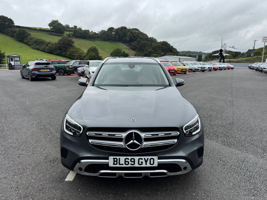 Used Mercedes-Benz GLC 2019 for sale - 75986550: Photo 2