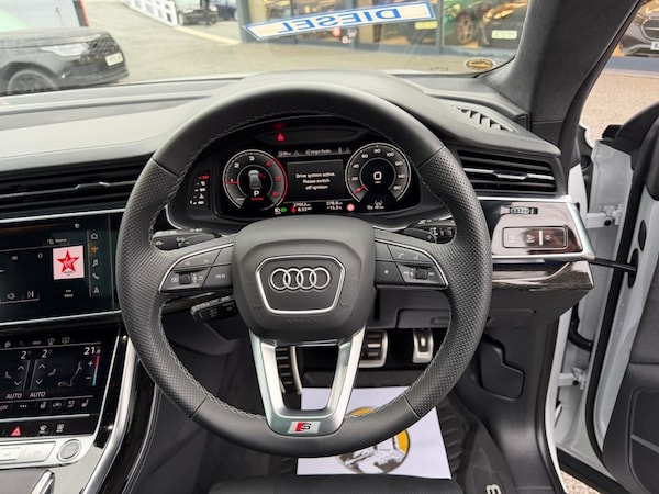 Used Audi Q8 2023 for sale - 76303989: Photo 11