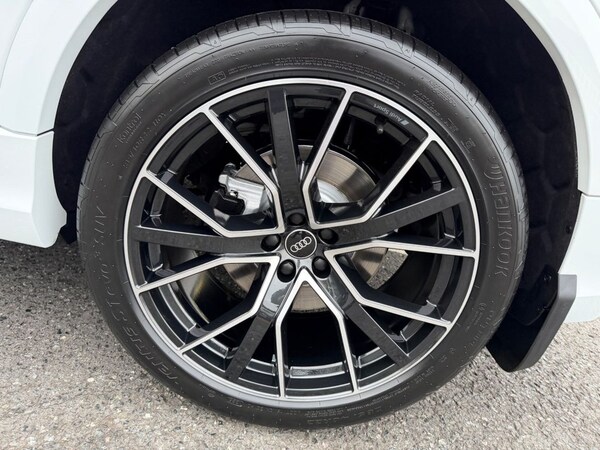 Used Audi Q8 2023 for sale - 76303989: Photo 47