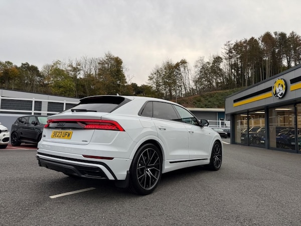Used Audi Q8 2023 for sale - 76303989: Photo 6