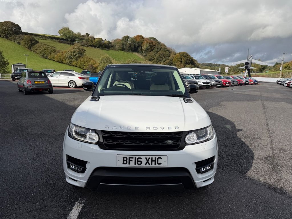 Used Land Rover Range Rover Sport 2016 for sale - 76345426: Photo 2