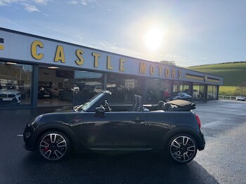 Used MINI Convertible 2022 for sale - 77436660: Photo