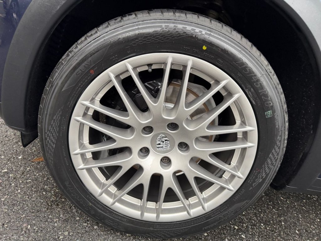 Used Porsche Cayenne 2012 for sale - 76546537: Photo 35