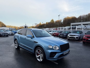 Used Bentley Bentayga 2023 for sale - 77436685: Photo