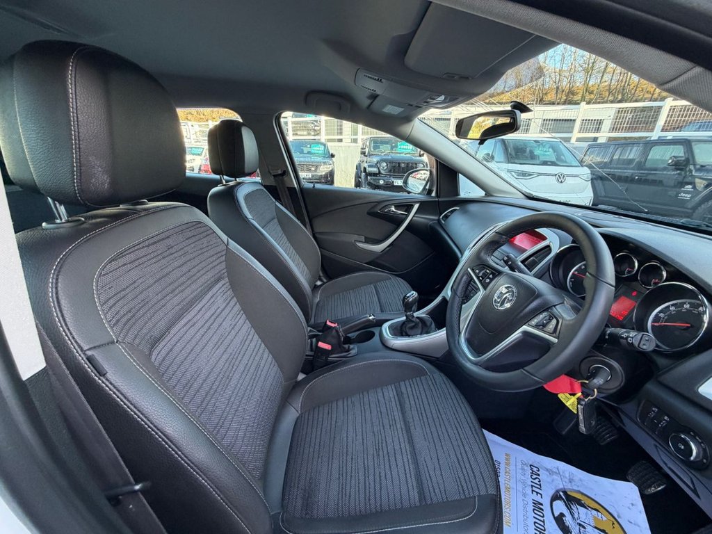 Used Vauxhall Astra 2014 for sale - 77226967: Photo 12