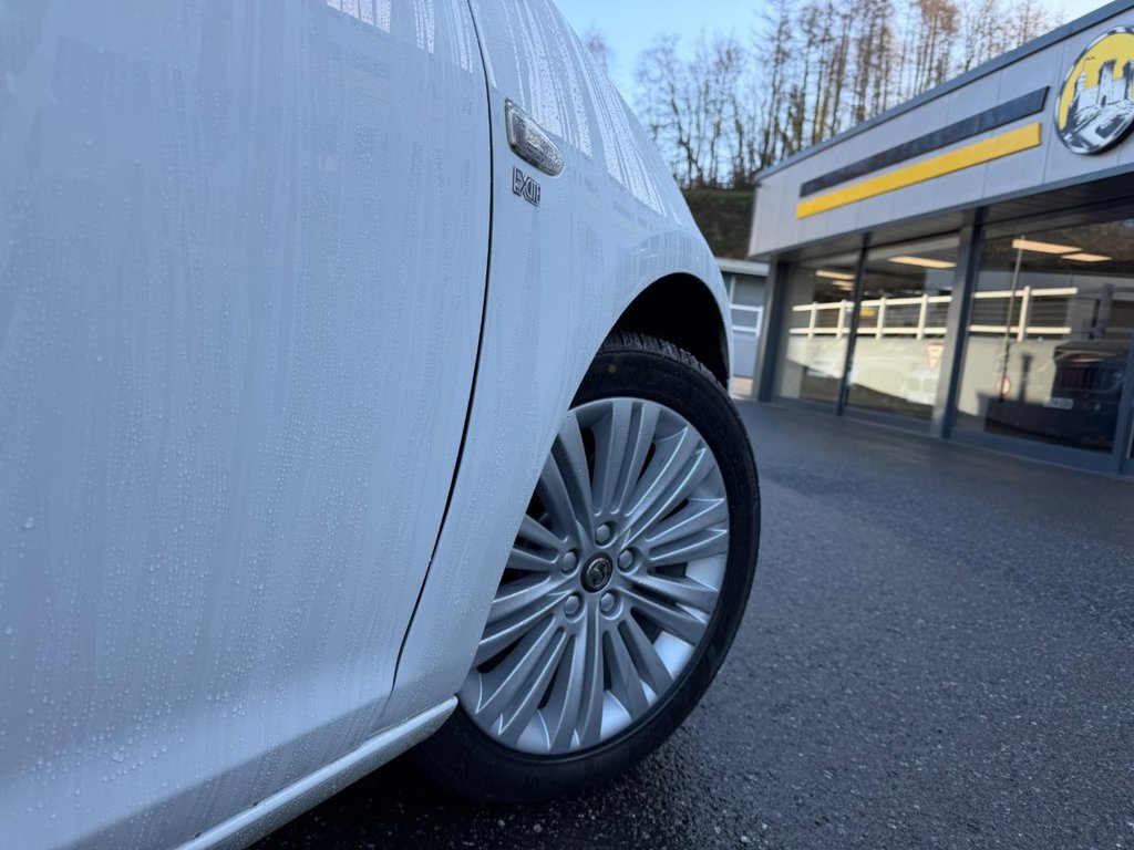 Used Vauxhall Astra 2014 for sale - 77226967: Photo 23