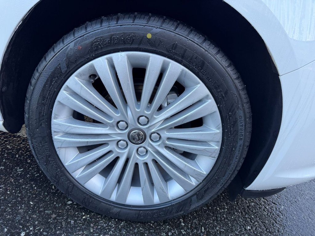 Used Vauxhall Astra 2014 for sale - 77226967: Photo 33