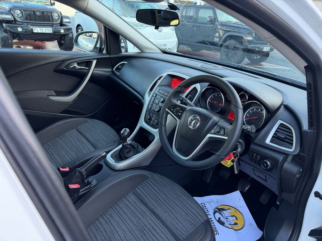 Used Vauxhall Astra 2014 for sale - 77226967: Photo 8