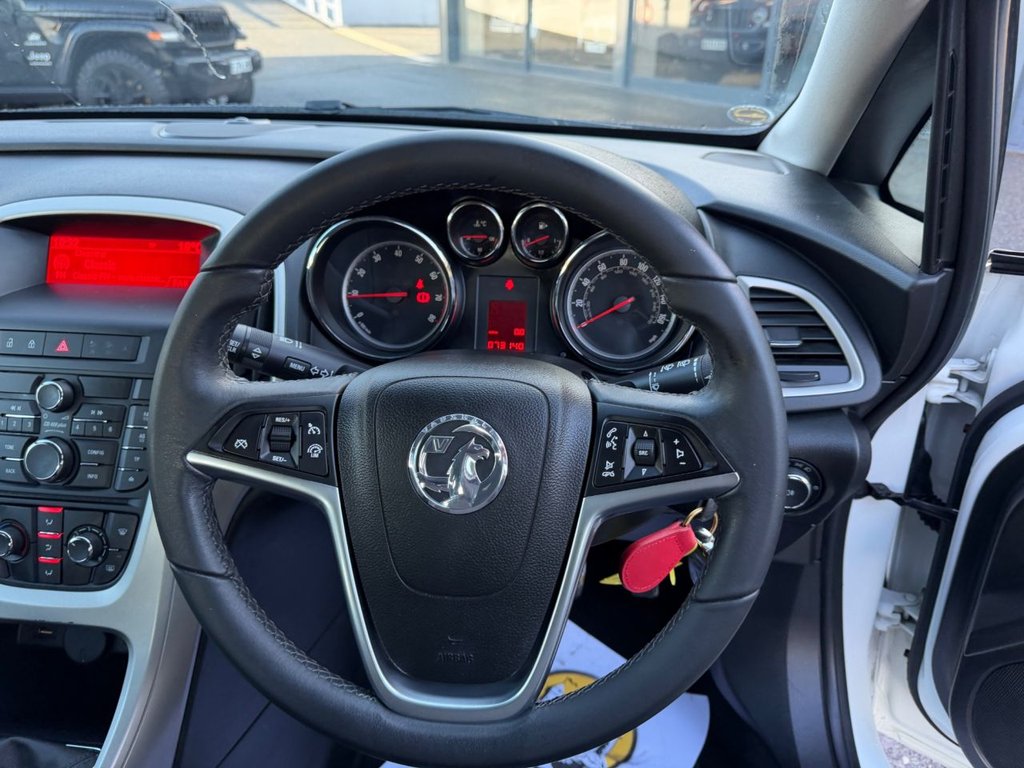 Used Vauxhall Astra 2014 for sale - 77226967: Photo 9