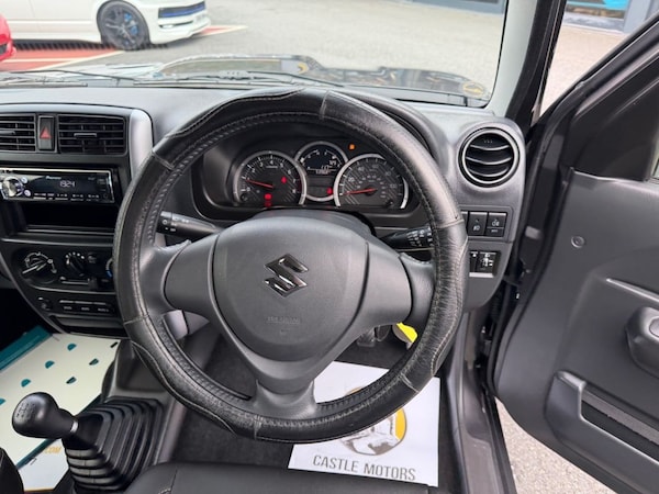 Used Suzuki Jimny 2015 for sale - 76279499: Photo 9