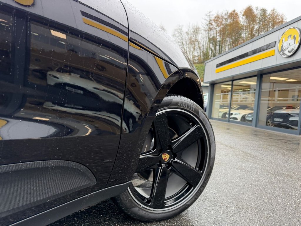 Used Porsche Macan 2020 for sale - 76509662: Photo 23