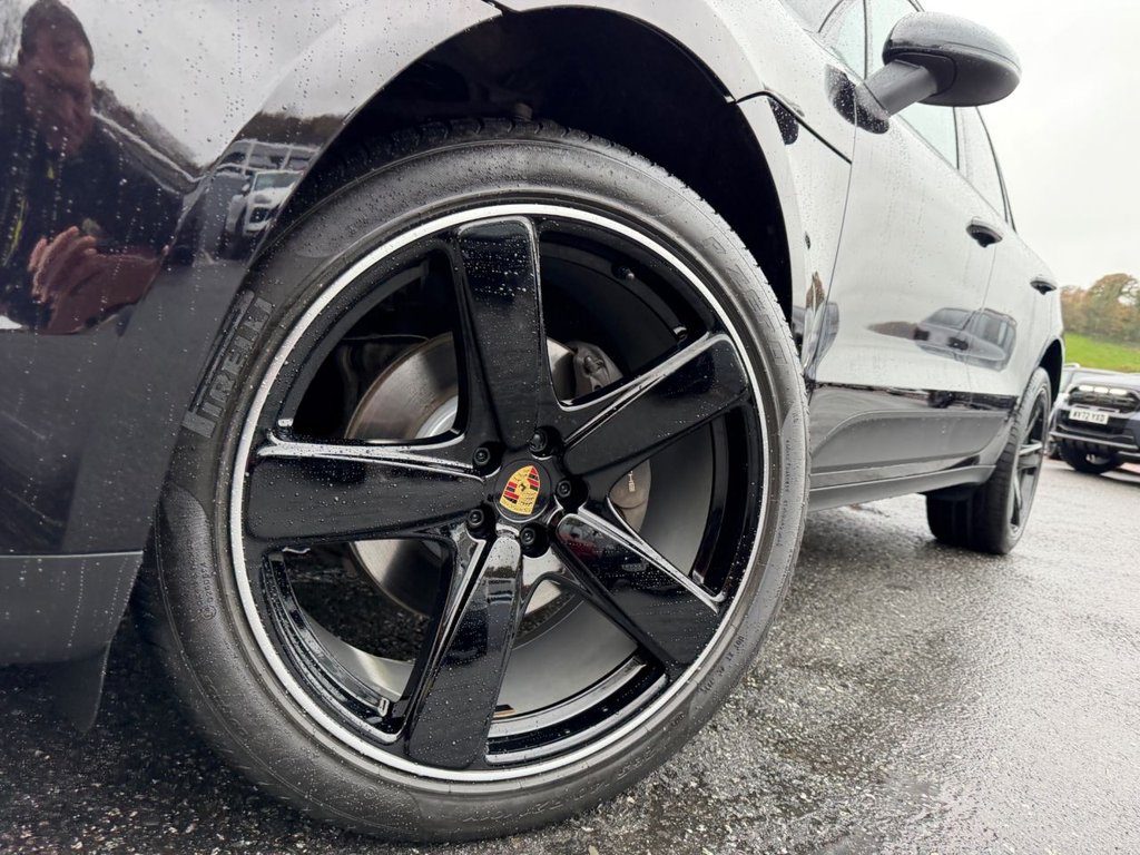 Used Porsche Macan 2020 for sale - 76509662: Photo 27