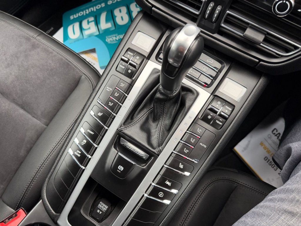 Used Porsche Macan 2020 for sale - 76509662: Photo 34