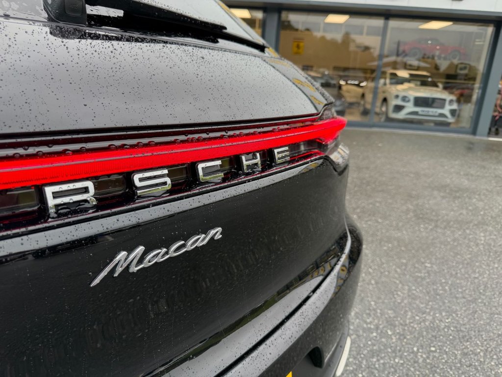 Used Porsche Macan 2020 for sale - 76509662: Photo 39