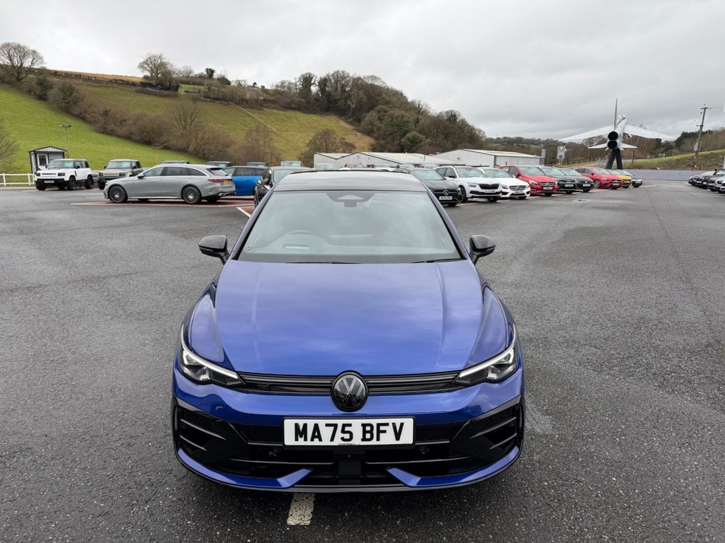 Used Volkswagen Golf 2025 for sale - 77328149: Photo 2