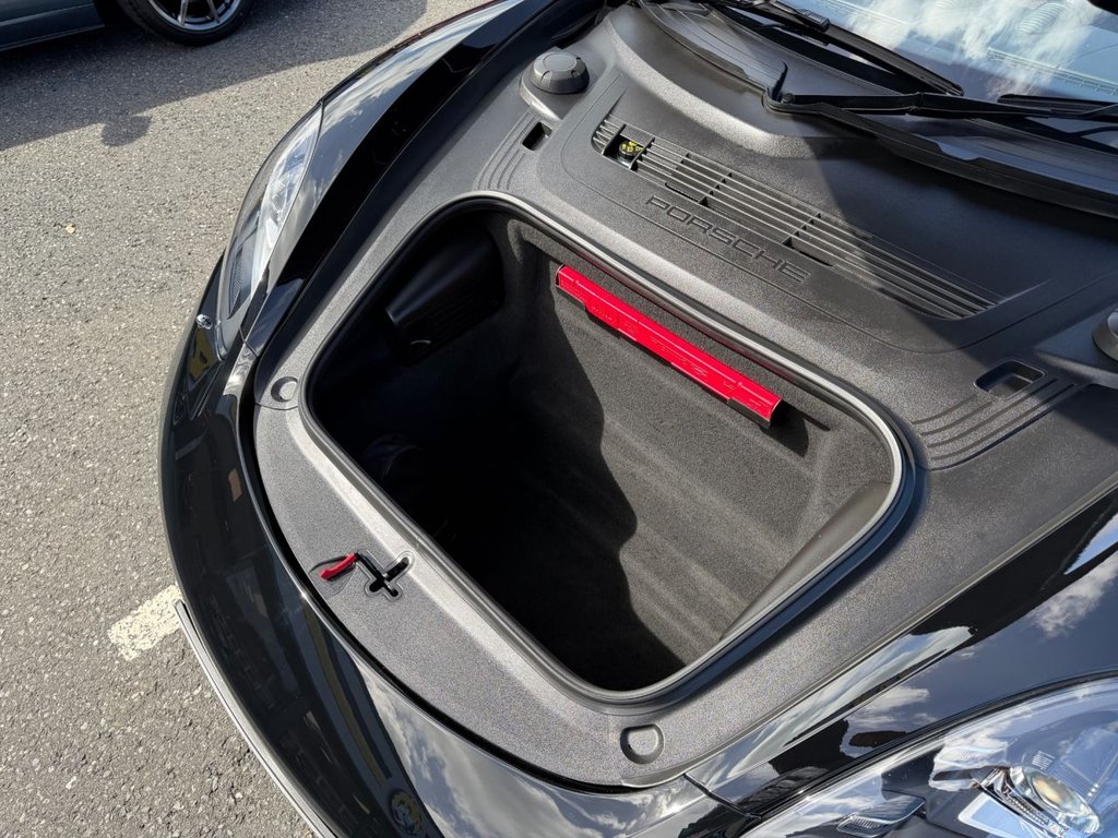 Used Porsche 718 Boxster 2018 for sale - 78002405: Photo 19