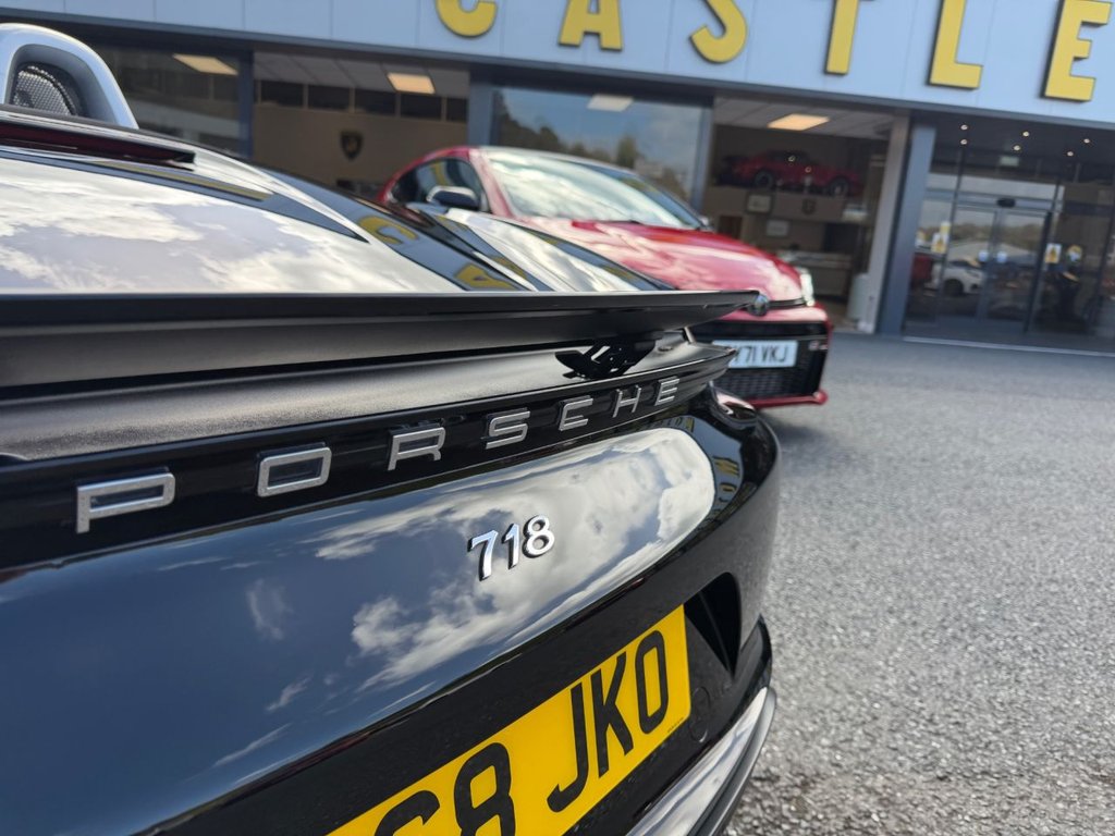 Used Porsche 718 Boxster 2018 for sale - 78002405: Photo 26