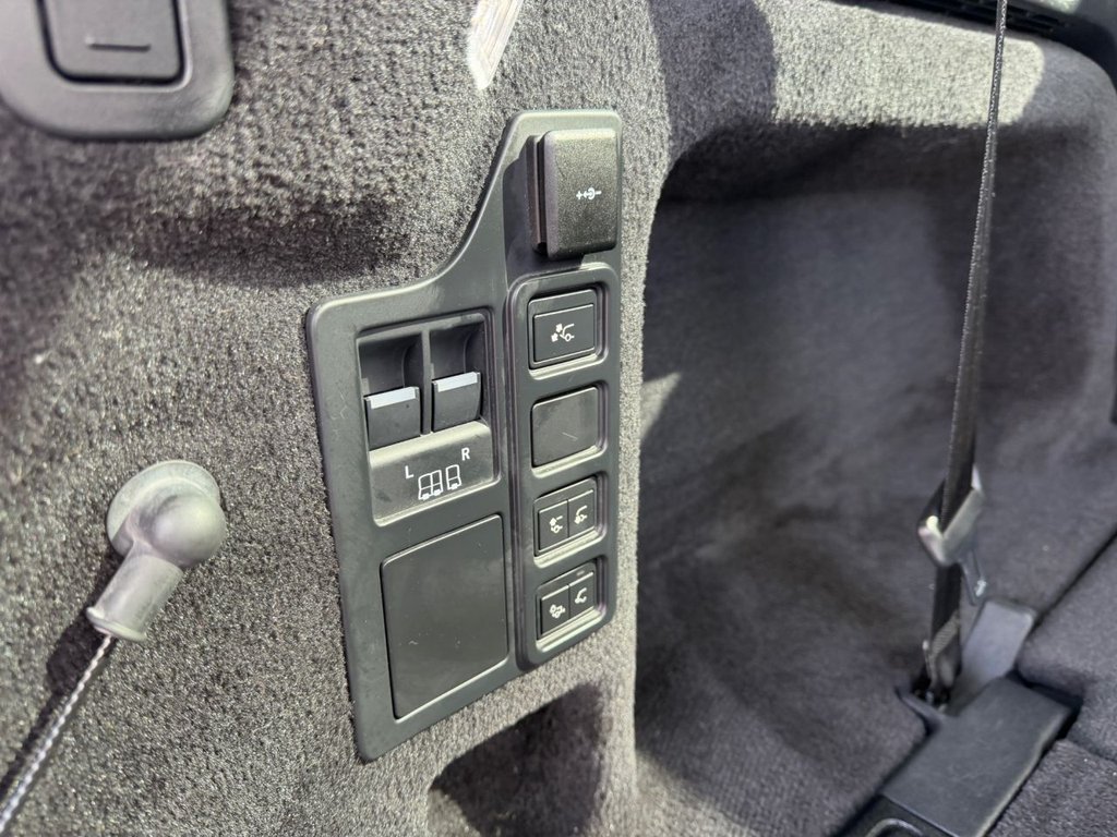 Used Land Rover Discovery 2023 for sale - 78002692: Photo 19