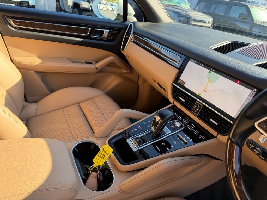 Used Porsche Cayenne 2018 for sale - 76376138: Photo 12
