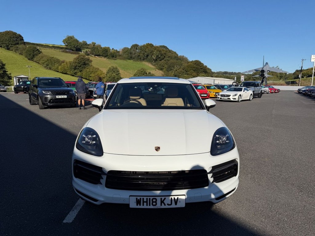 Used Porsche Cayenne 2018 for sale - 76376138: Photo 2