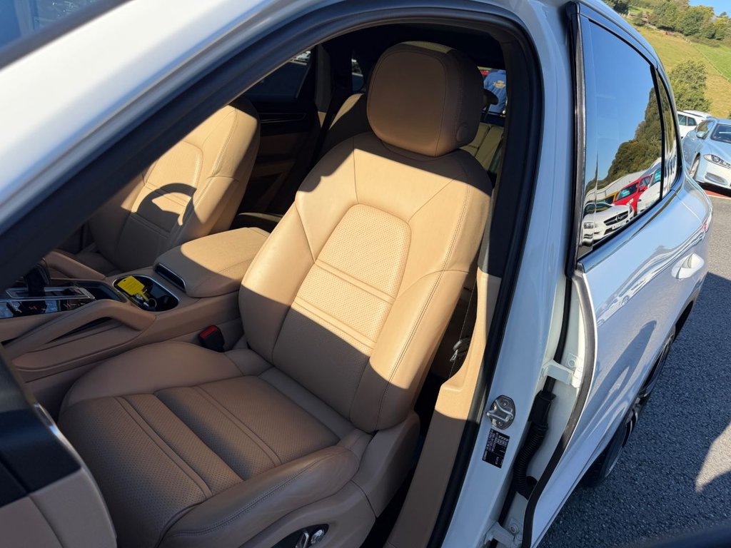Used Porsche Cayenne 2018 for sale - 76376138: Photo 21