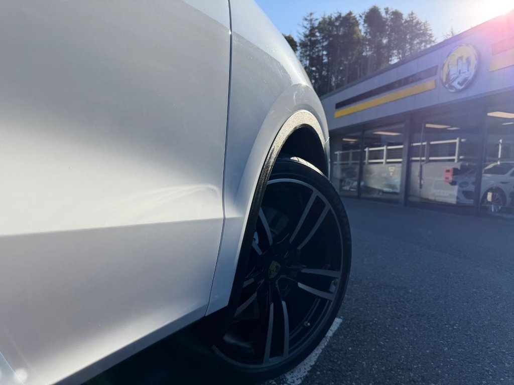 Used Porsche Cayenne 2018 for sale - 76376138: Photo 25