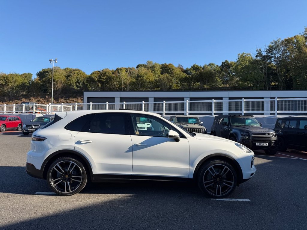 Used Porsche Cayenne 2018 for sale - 76376138: Photo 7