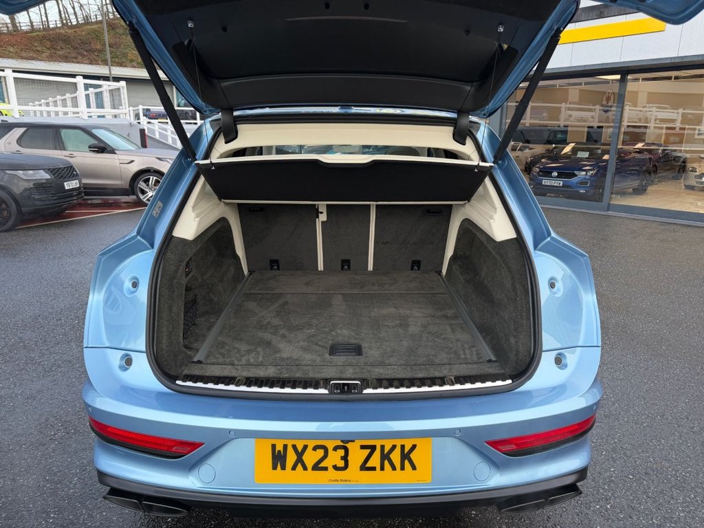 Used Bentley Bentayga 2023 for sale - 77014140: Photo 18