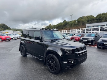 Land Rover - Defender