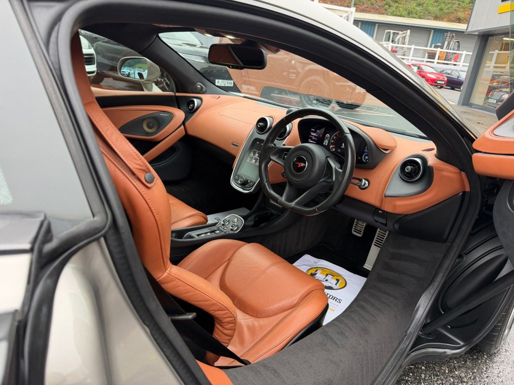 Used McLaren 540C 2016 for sale - 76163273: Photo 8