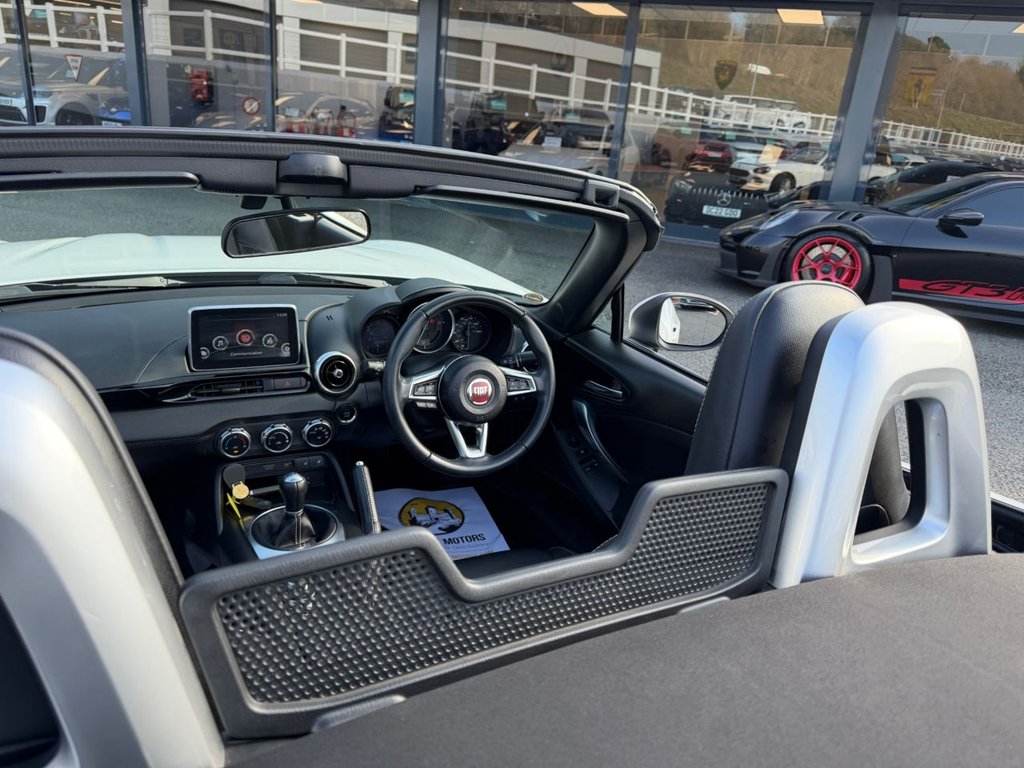 Used Fiat 124 Spider 2018 for sale - 77748438: Photo 17