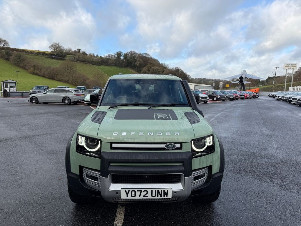 Used Land Rover Defender 2023 for sale - 76686429: Photo 2